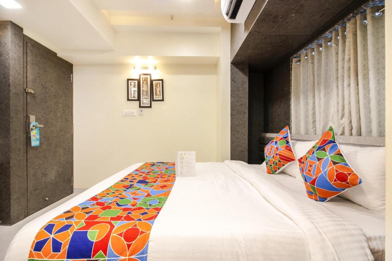 Hotel Radana Vashi Navimumbai Navi Mumbai Buitenkant foto
